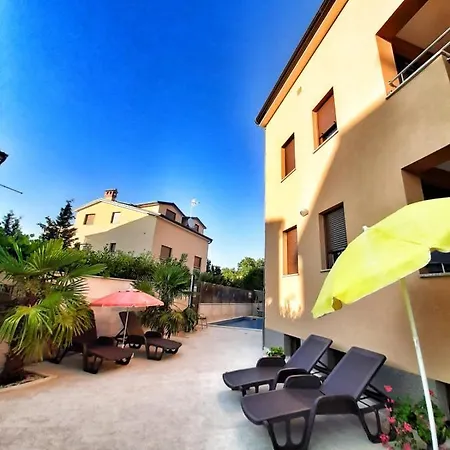 Sara 2 Guest house Porec